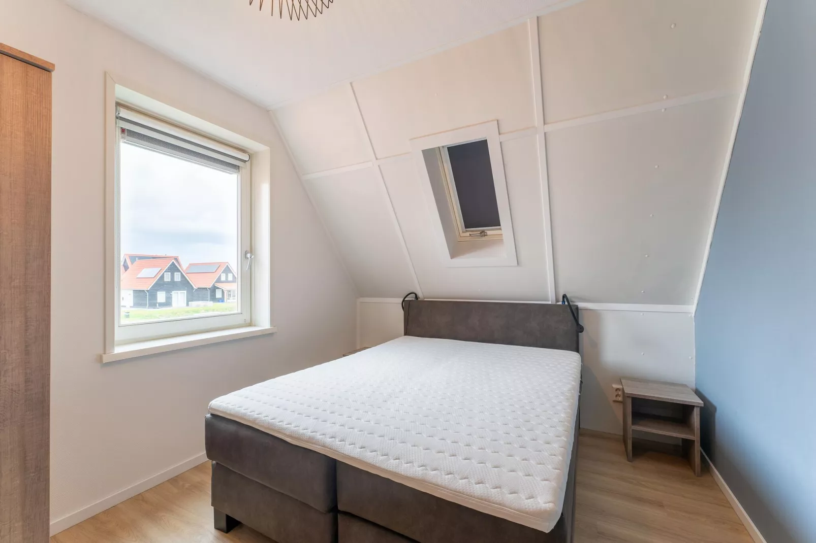 De Pimpelmees Huis Nr 52-Slaapkamer