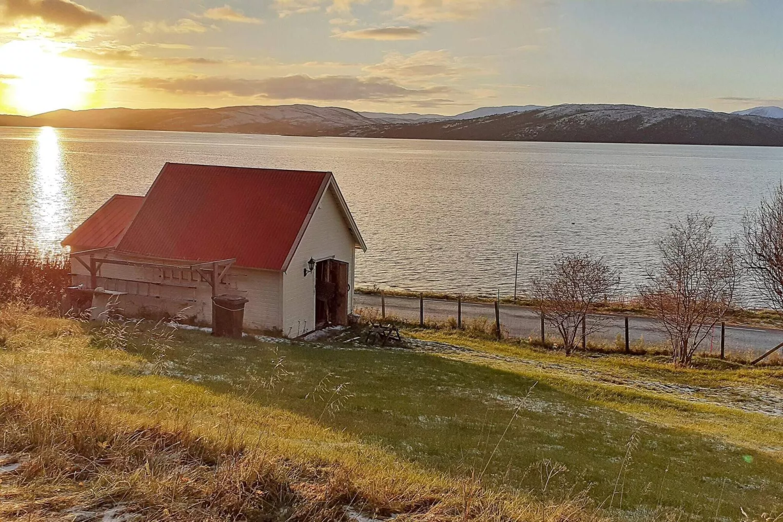 6 persoons vakantie huis in Finnsnes-By Traum-Waterzicht