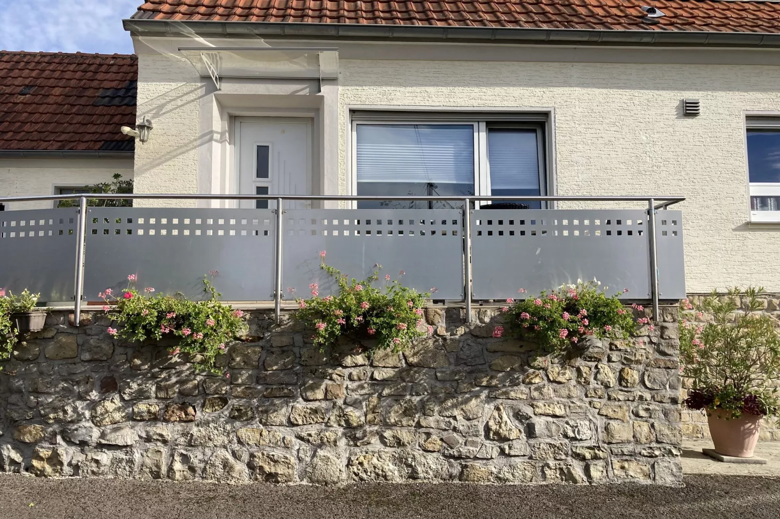 Ferienwohnung Rosenberg-Buitenkant zomer