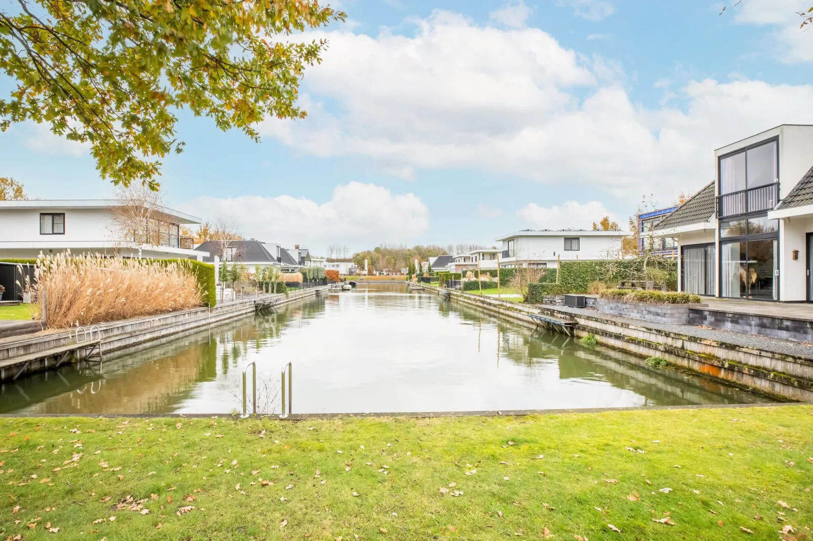 Villa Sunshine Harderwijk 234-Uitzicht zomer