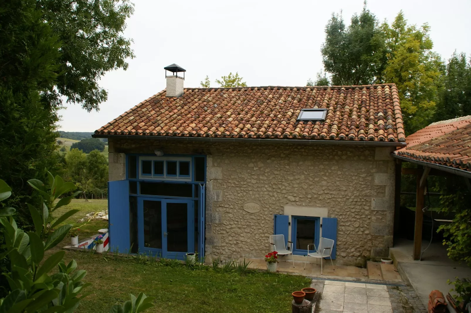 Maison de vacances Lusignac gastverblijf-Buitenkant zomer