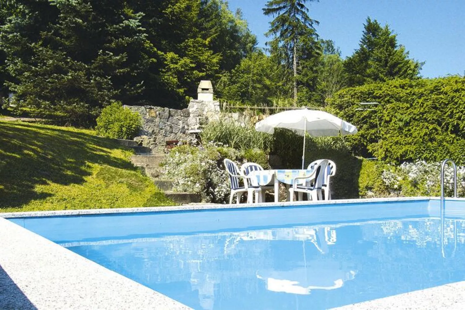 Ferienhaus Bickel Oberschönau-Zwembad