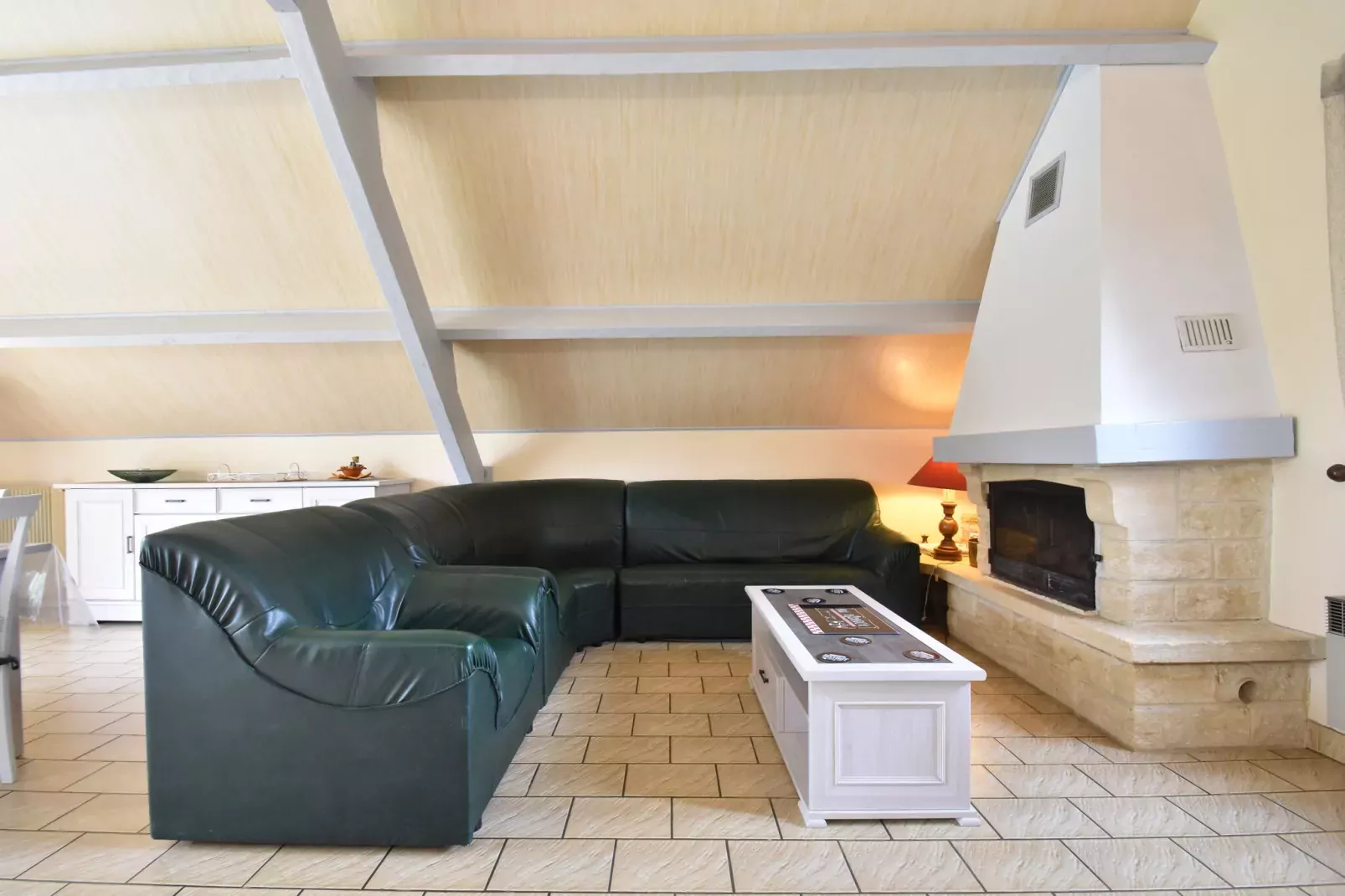 St Julien de Lampon-Woonkamer