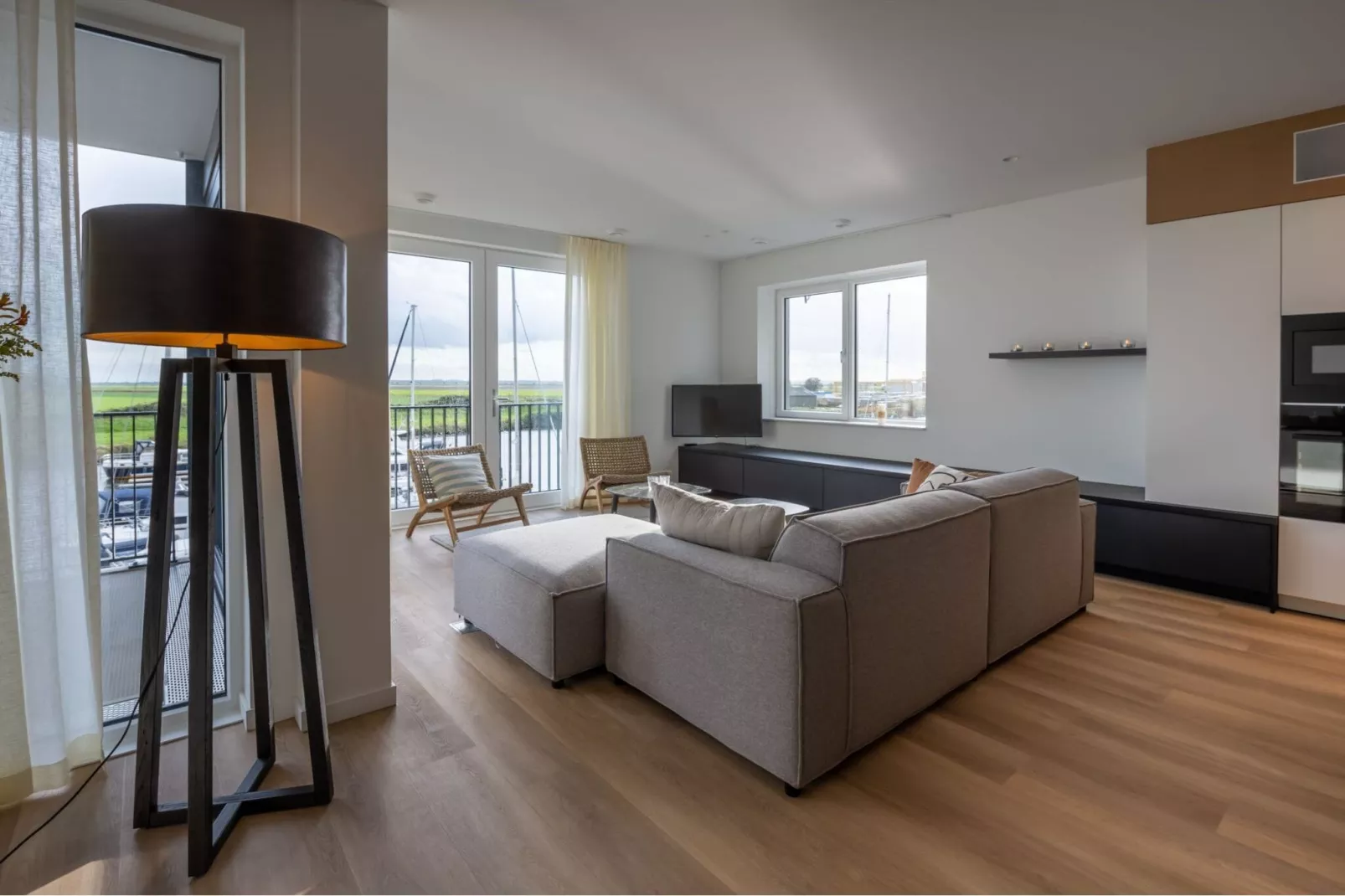 Harbour  2E Loft wellness 6 personen-Woonkamer