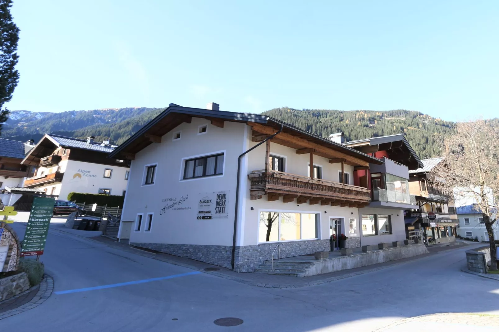 Ferienhaus Lerch 6 Personen-Buitenkant zomer
