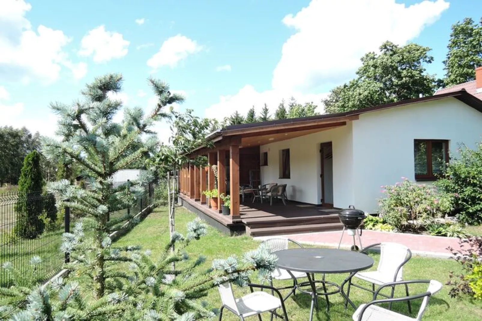 HolidayHouse with the big tarasse&garden in Kolczewo LIT