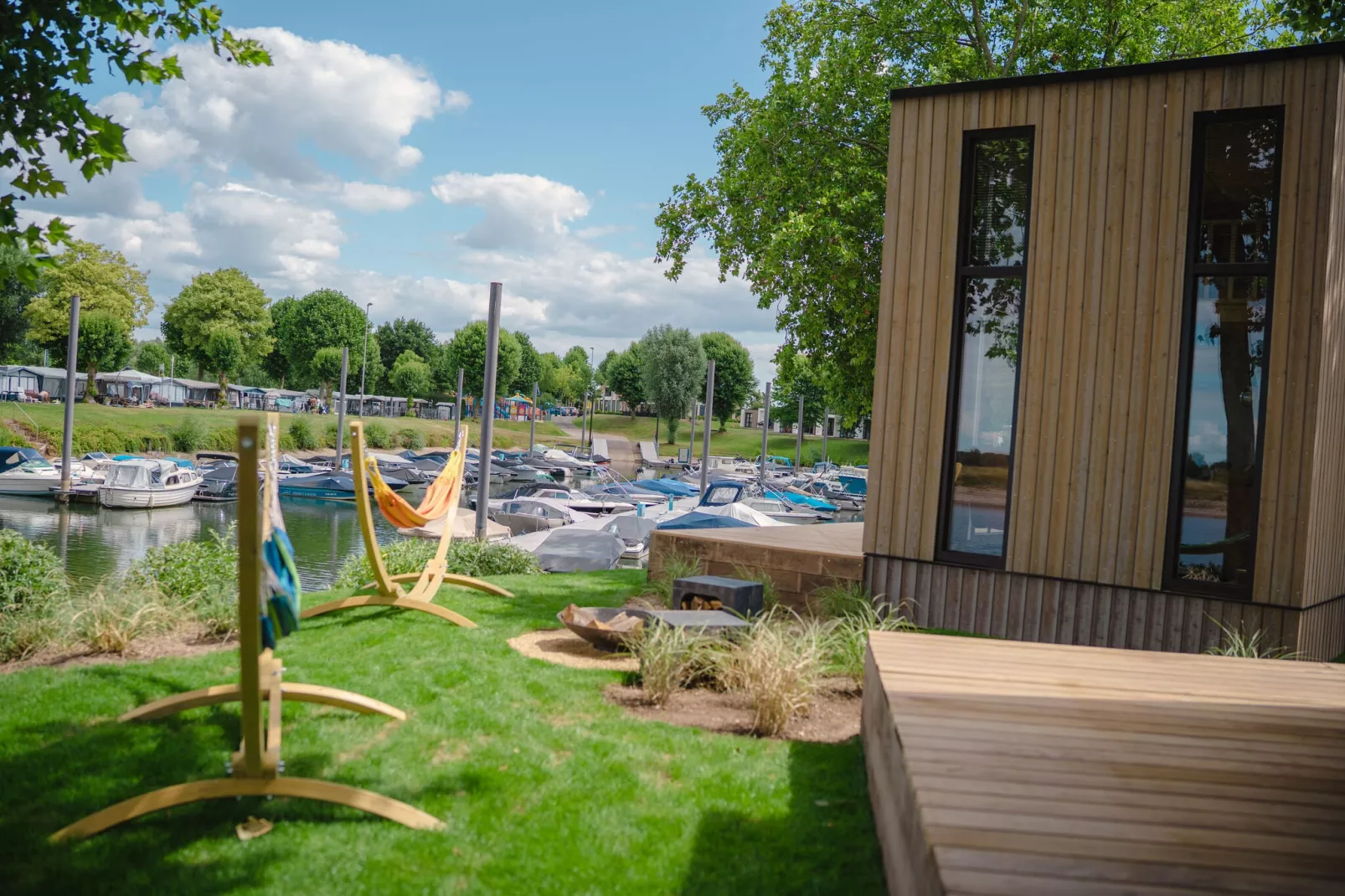 MarinaPark Bad Nederrijn 4-Tuinen zomer