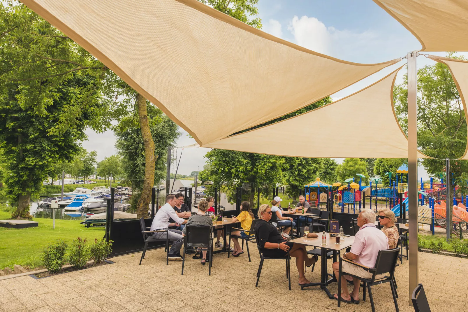 MarinaPark Bad Nederrijn 4-Gebieden zomer 1km