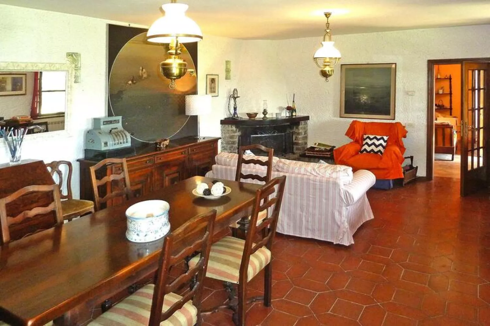 Holiday home Villa del Pino, Massarosa-Villa del Pino-Woonkamer