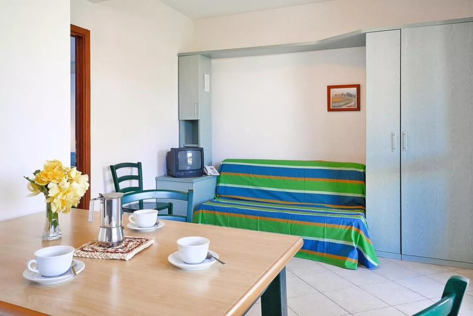 Ferienanlage La Cecinella Villaggio Turistico Cecina Mare Typ Bilo B Resid/piano terra o 1 piano terrazza/balco-Woonkamer