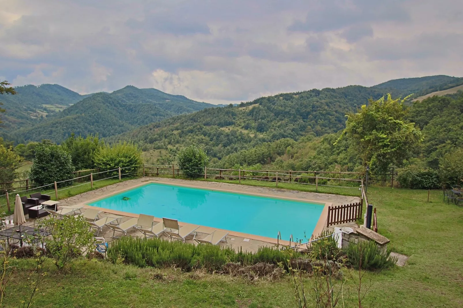 Casal Baruffa- Gorgaccia-Zwembad