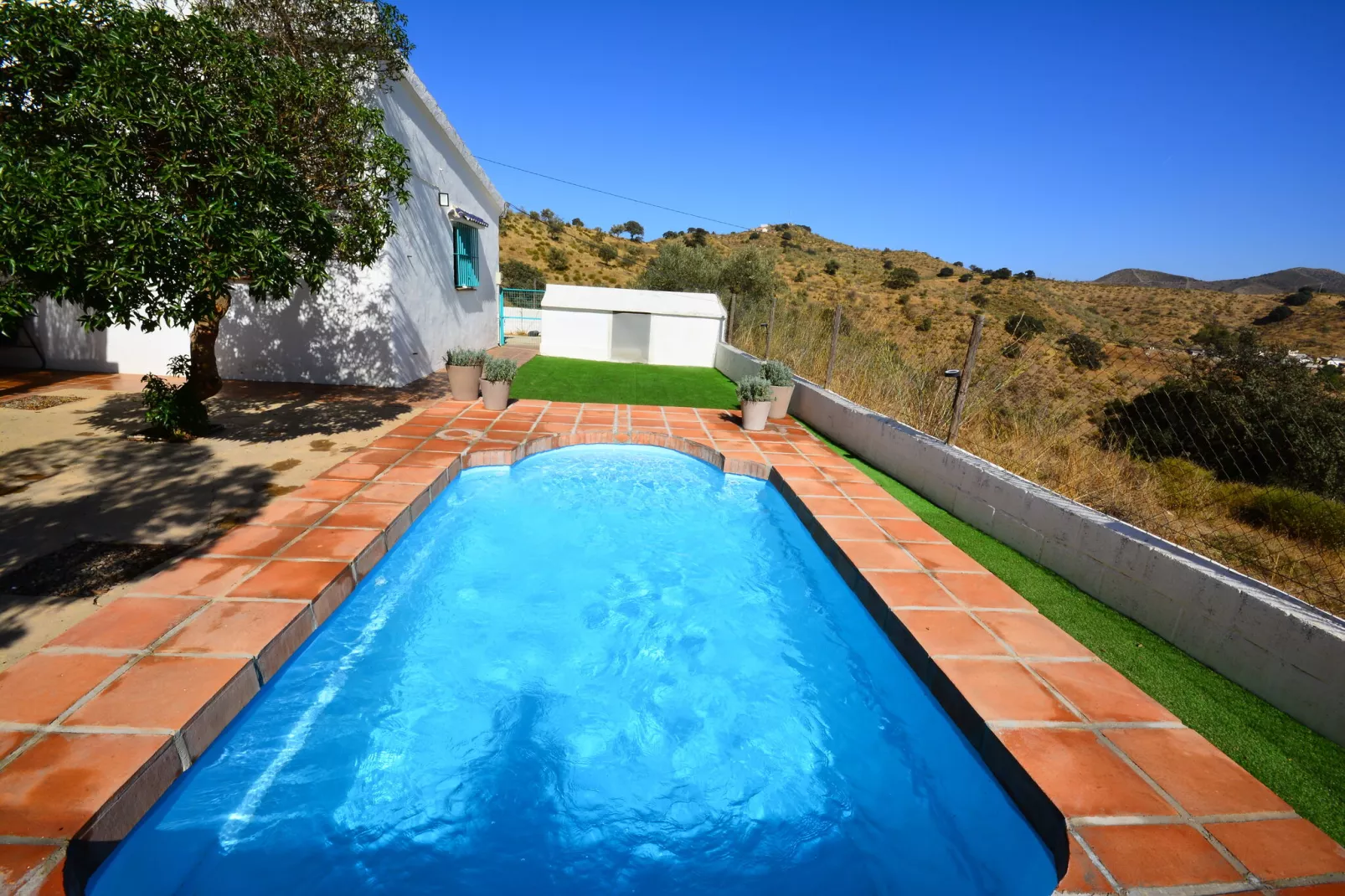 Villa Montes de Málaga-Zwembad