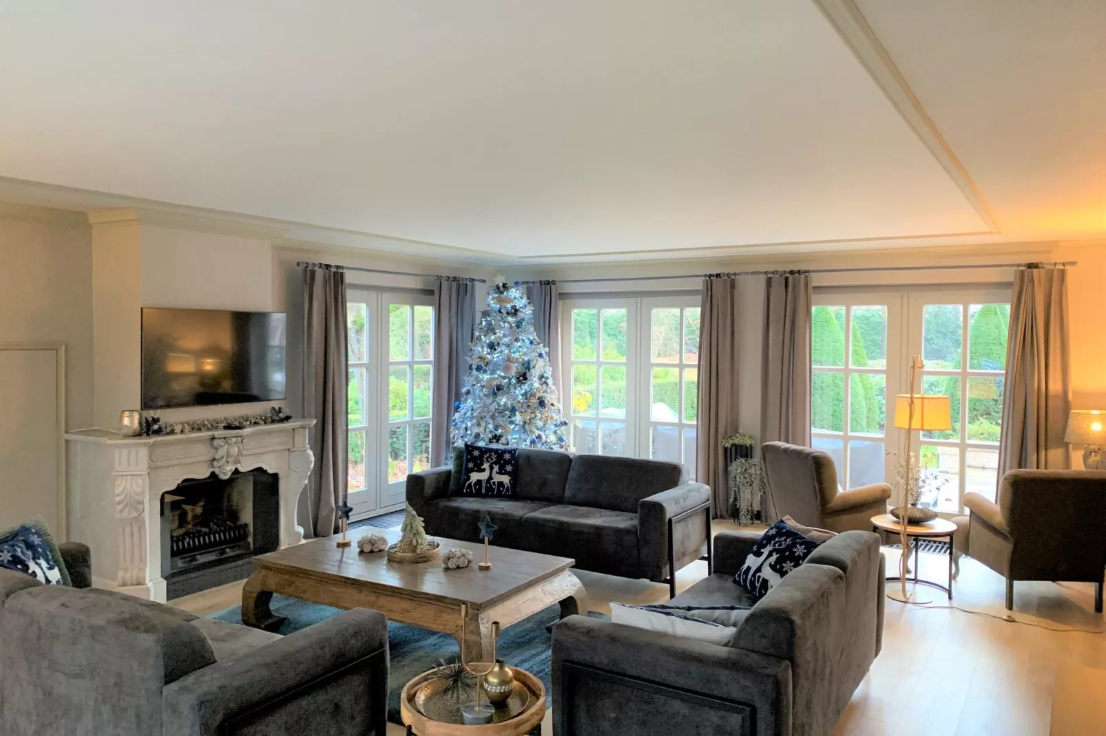 Villa Loonse Duinen-Woonkamer