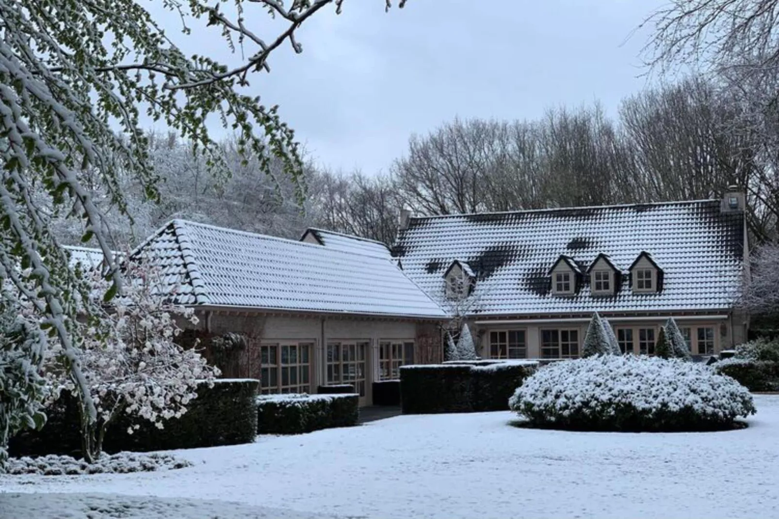 Villa Loonse Duinen-Exterieur winter