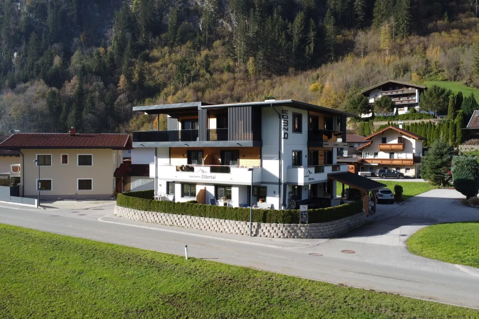 Apartments Zillertal 4P-Buitenkant zomer