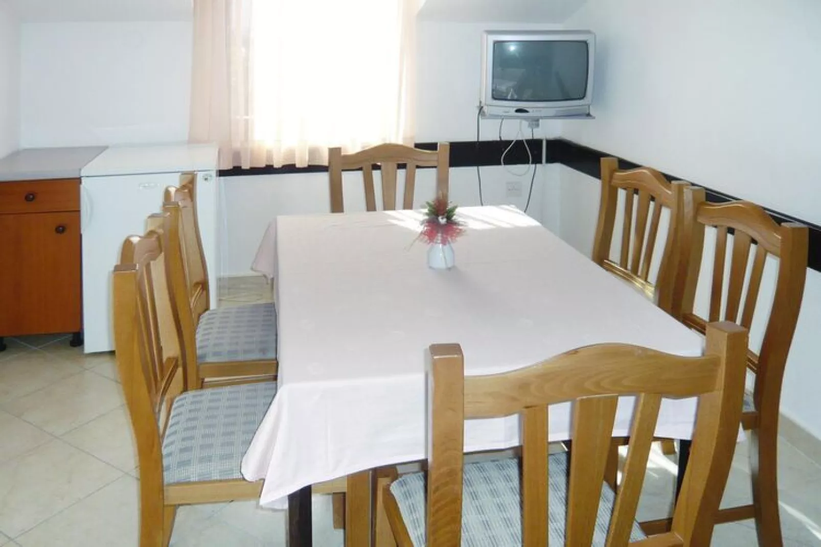 Holiday resort Jezera Village, Jezera-3-Raum-App., C4+2, ca. 45 qm, für 6 Pers.-Woonkamer