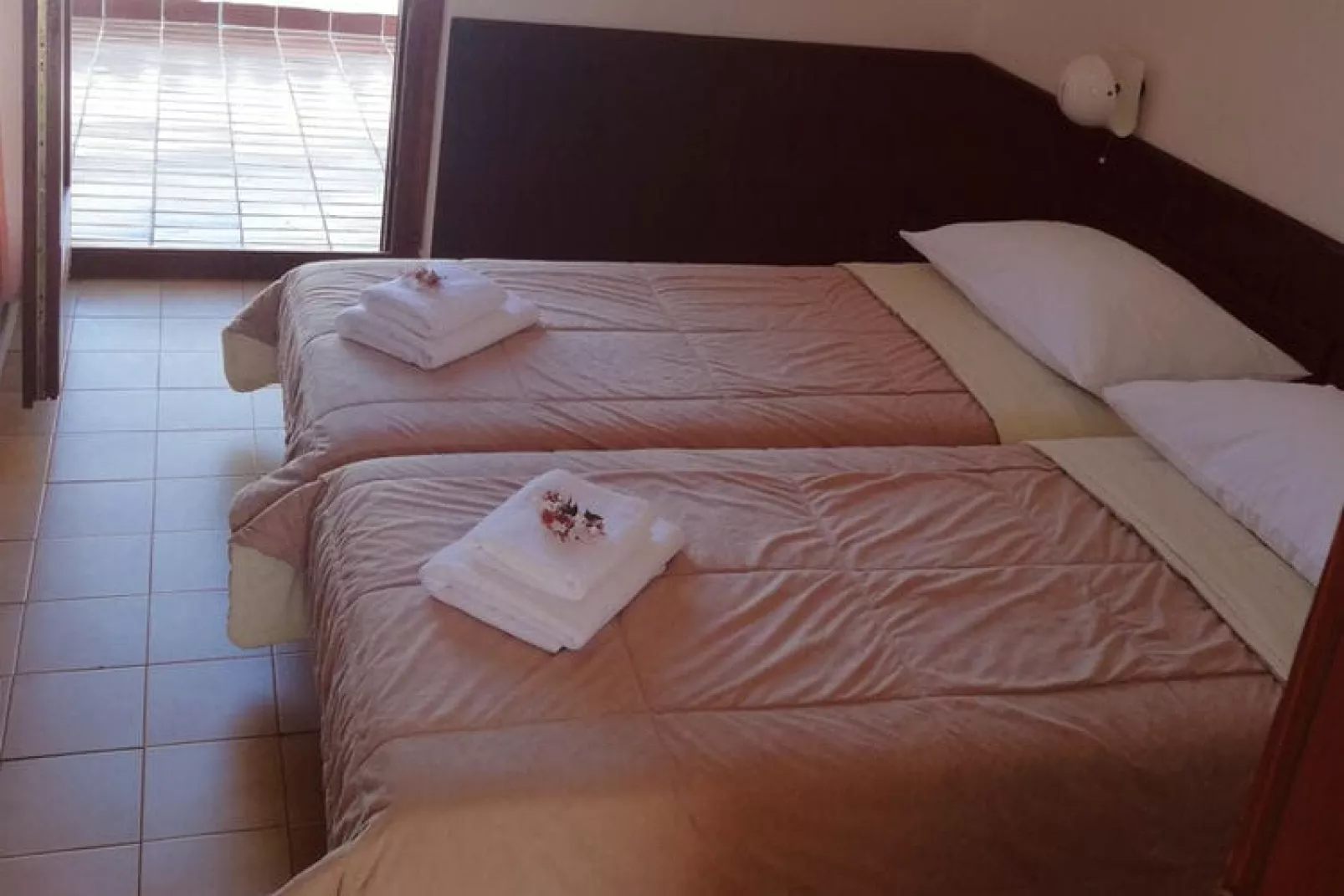 Holiday resort Jezera Village, Jezera-3-Raum-App., C4+2, ca. 45 qm, für 6 Pers.-Slaapkamer
