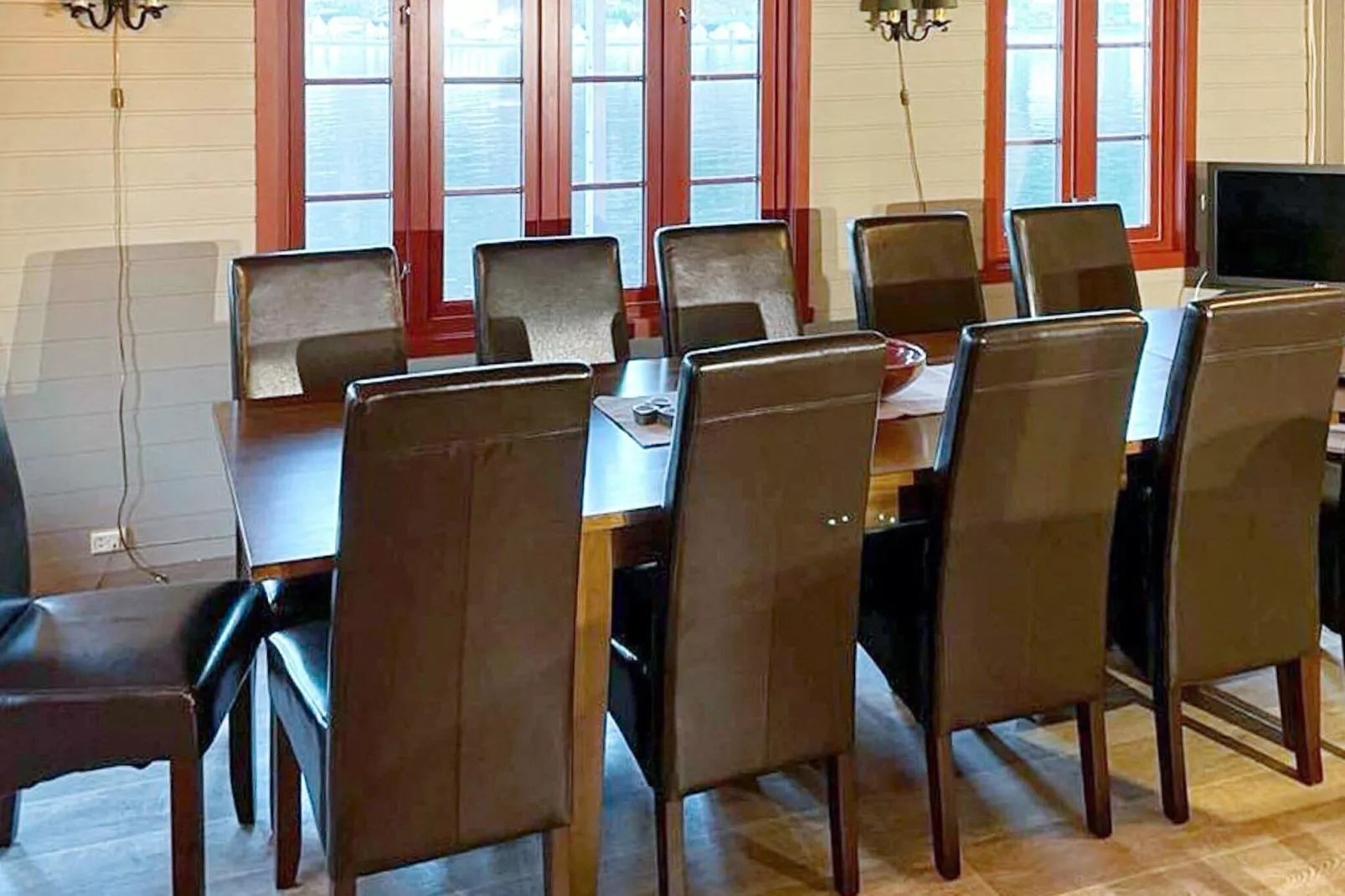 12 persoons vakantie huis in Selje-By Traum