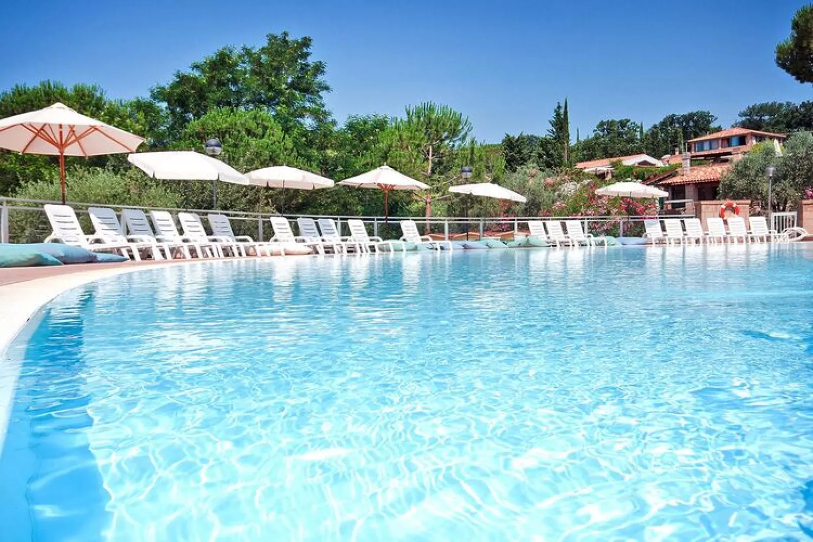 Holiday resort Centro Vacanze il Borgo Guardistallo- 2 letti soggiorno-Zwembad