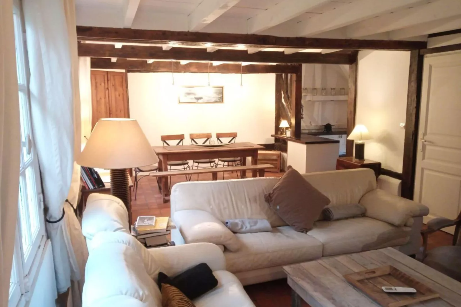 Property in Le Mesnil sur Blangy-Woonkamer