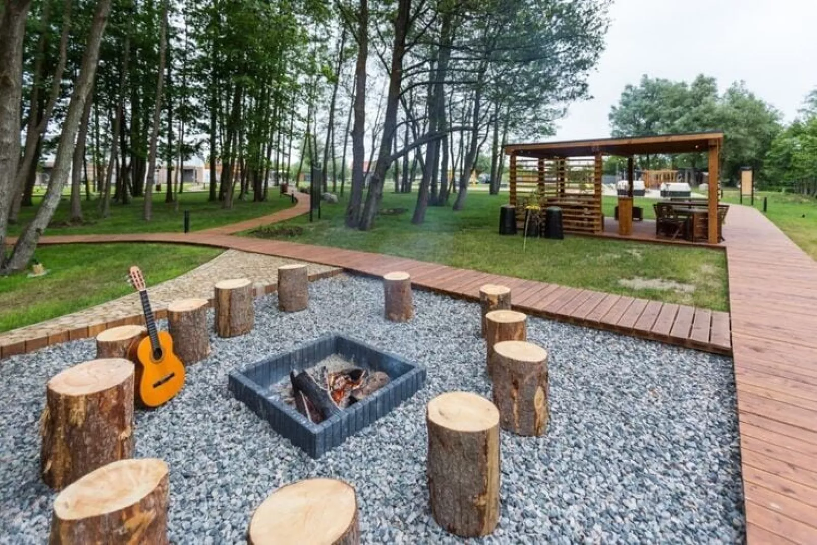 Domek Komfortowy 70 m2 Niechorze-Tuinen zomer