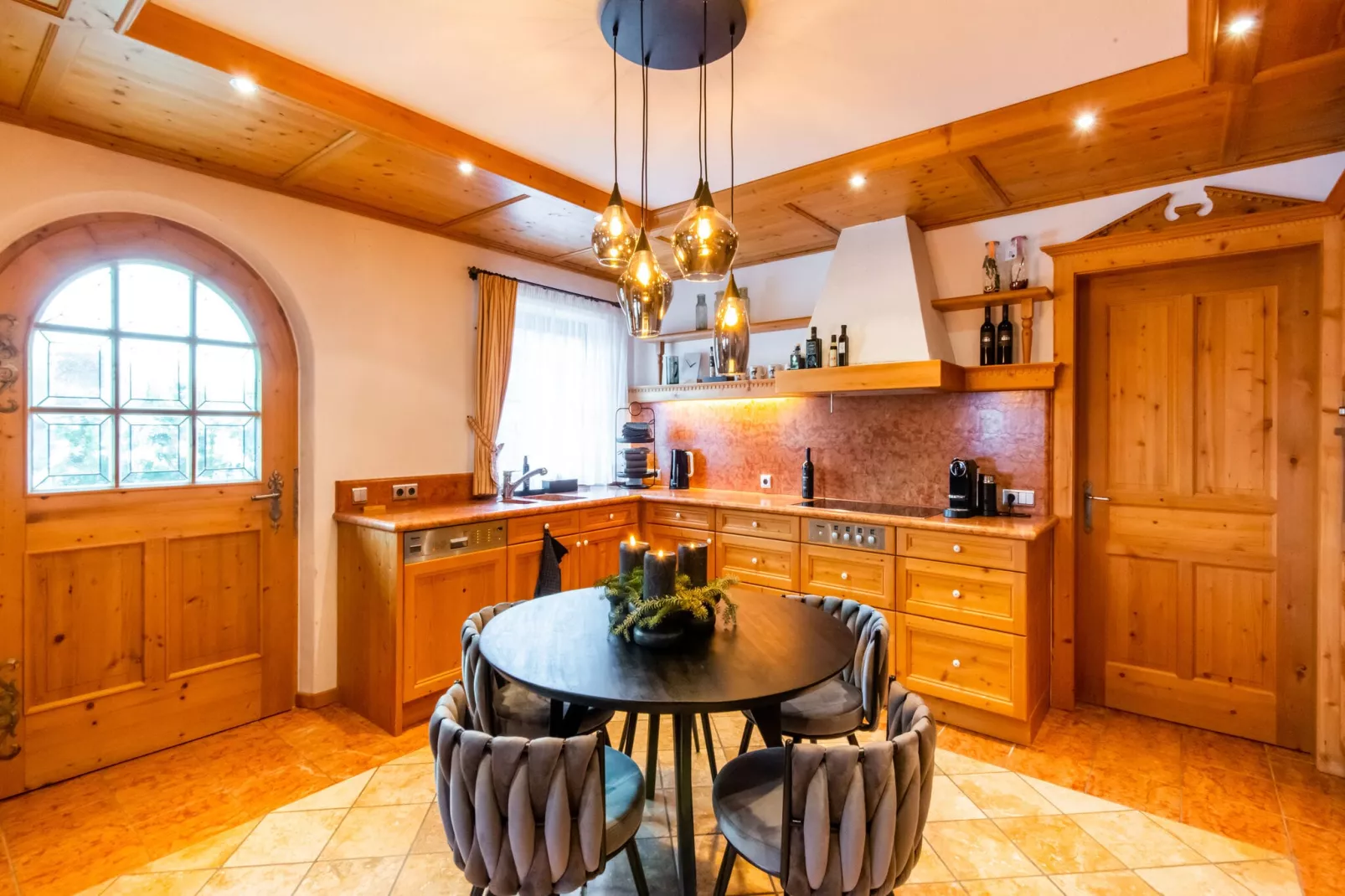 Luxury-Chalet in St Johann in Tirol-Keuken