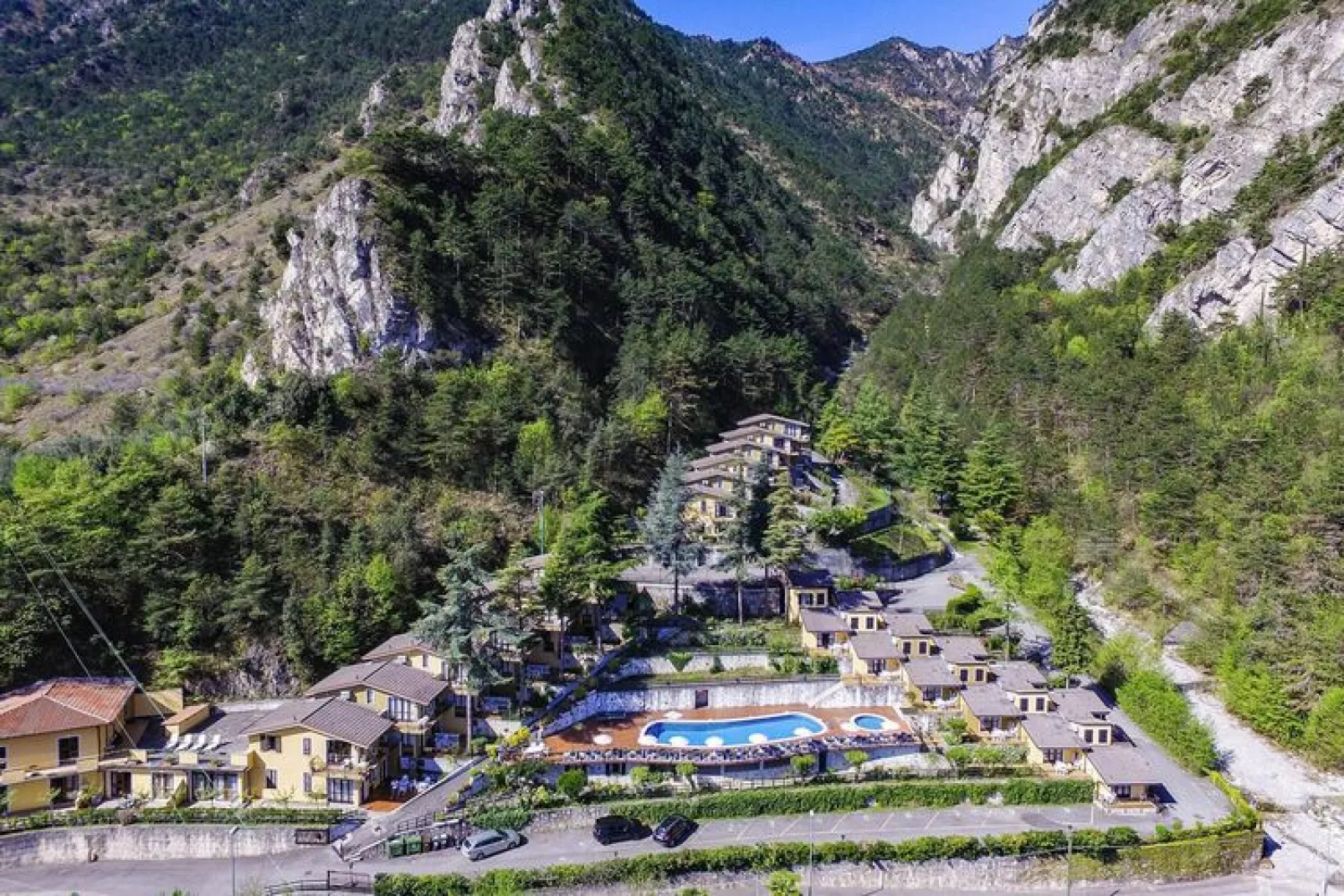 Residence Oasi, Limone sul Garda-bilo-Uitzicht zomer