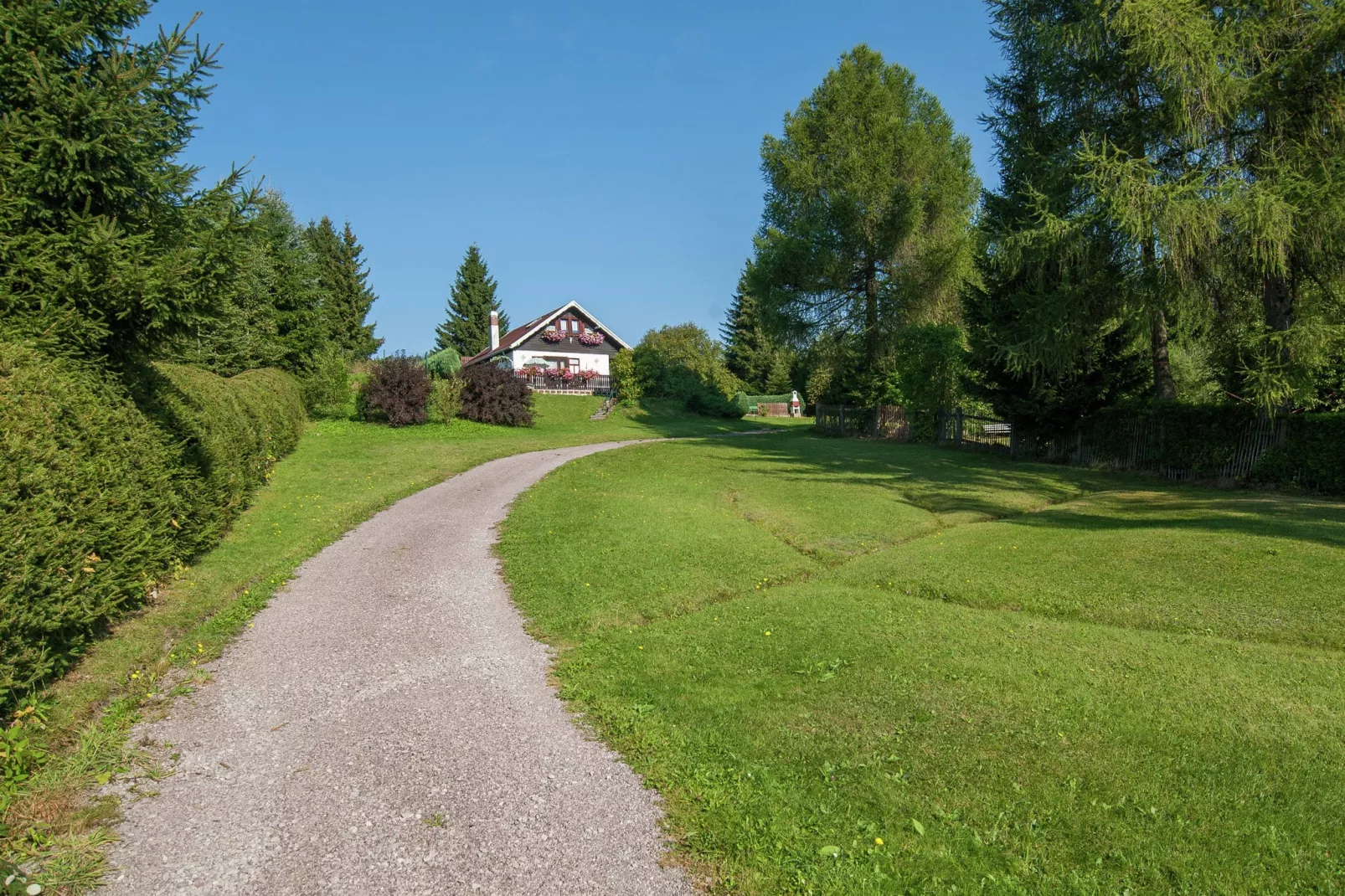 Thüringer Ferienhäuschen-Tuinen zomer