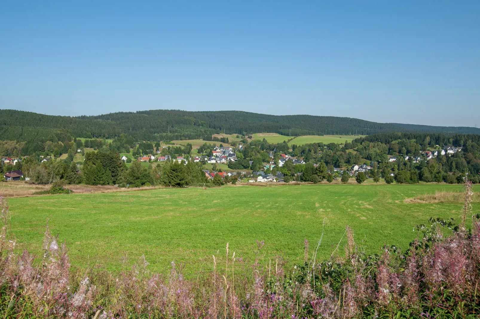 Thüringer Ferienhäuschen-Gebieden zomer 1km