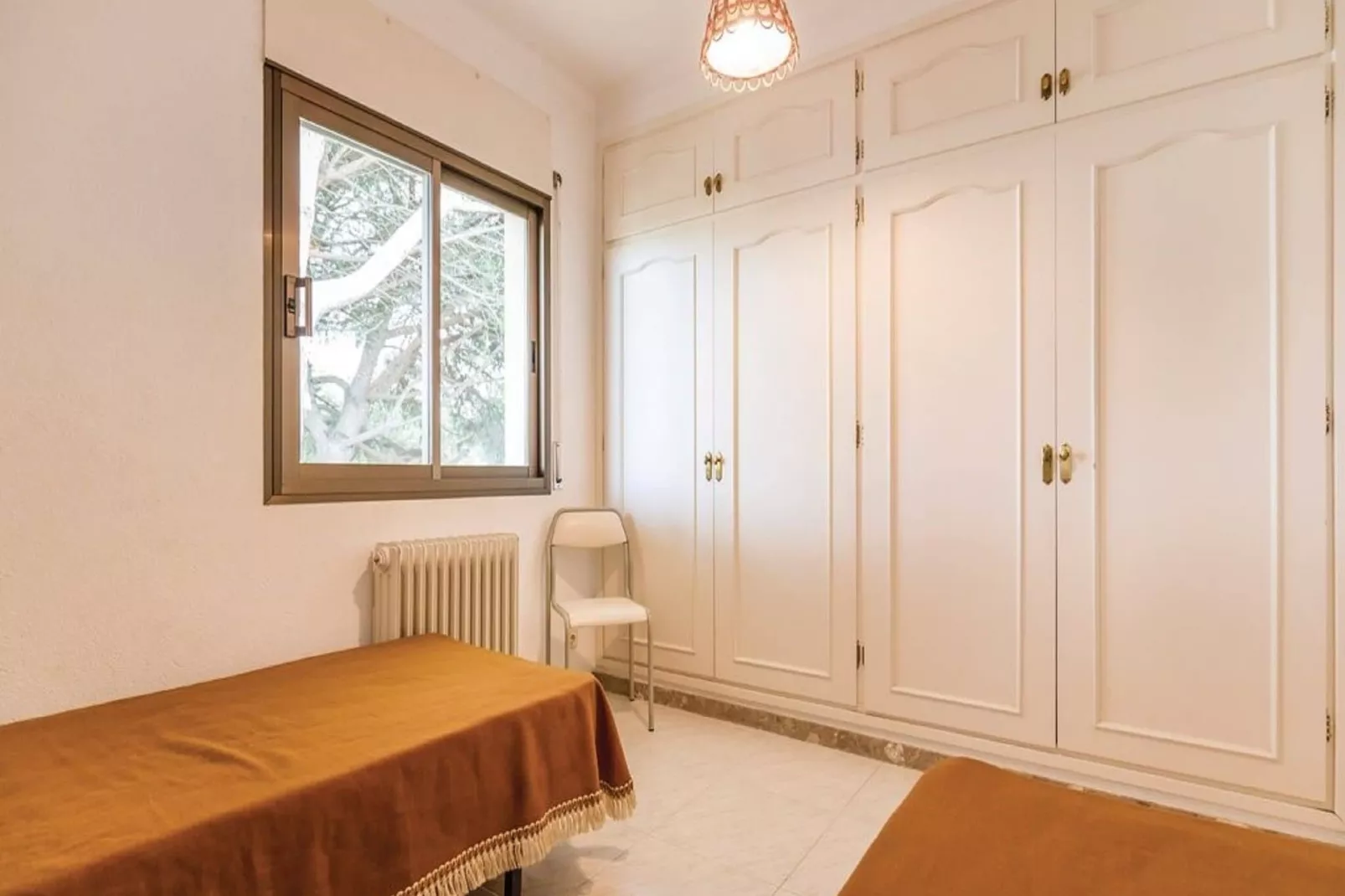 Casa con piscina y jardín L'Escala-Slaapkamer