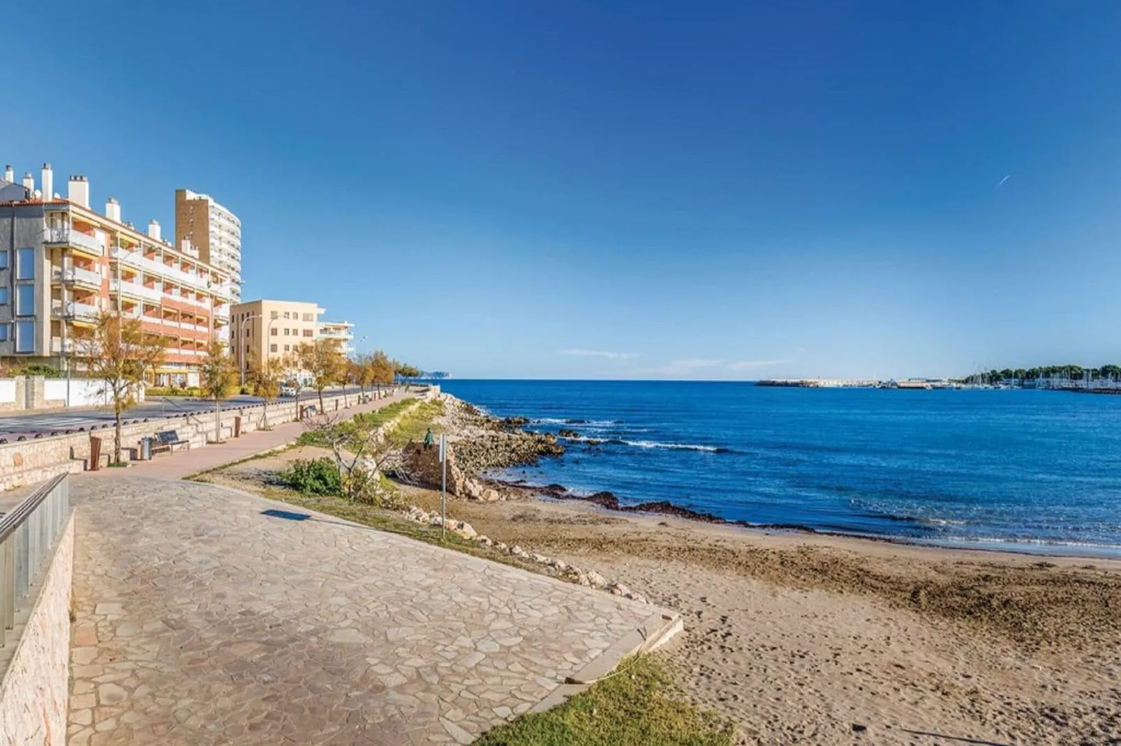 Casa con jardín y piscina L'Escala-Gebieden zomer 5km