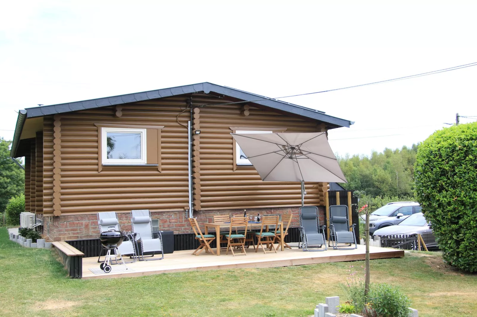 Le Chalet du Ménobu-Buitenkant zomer