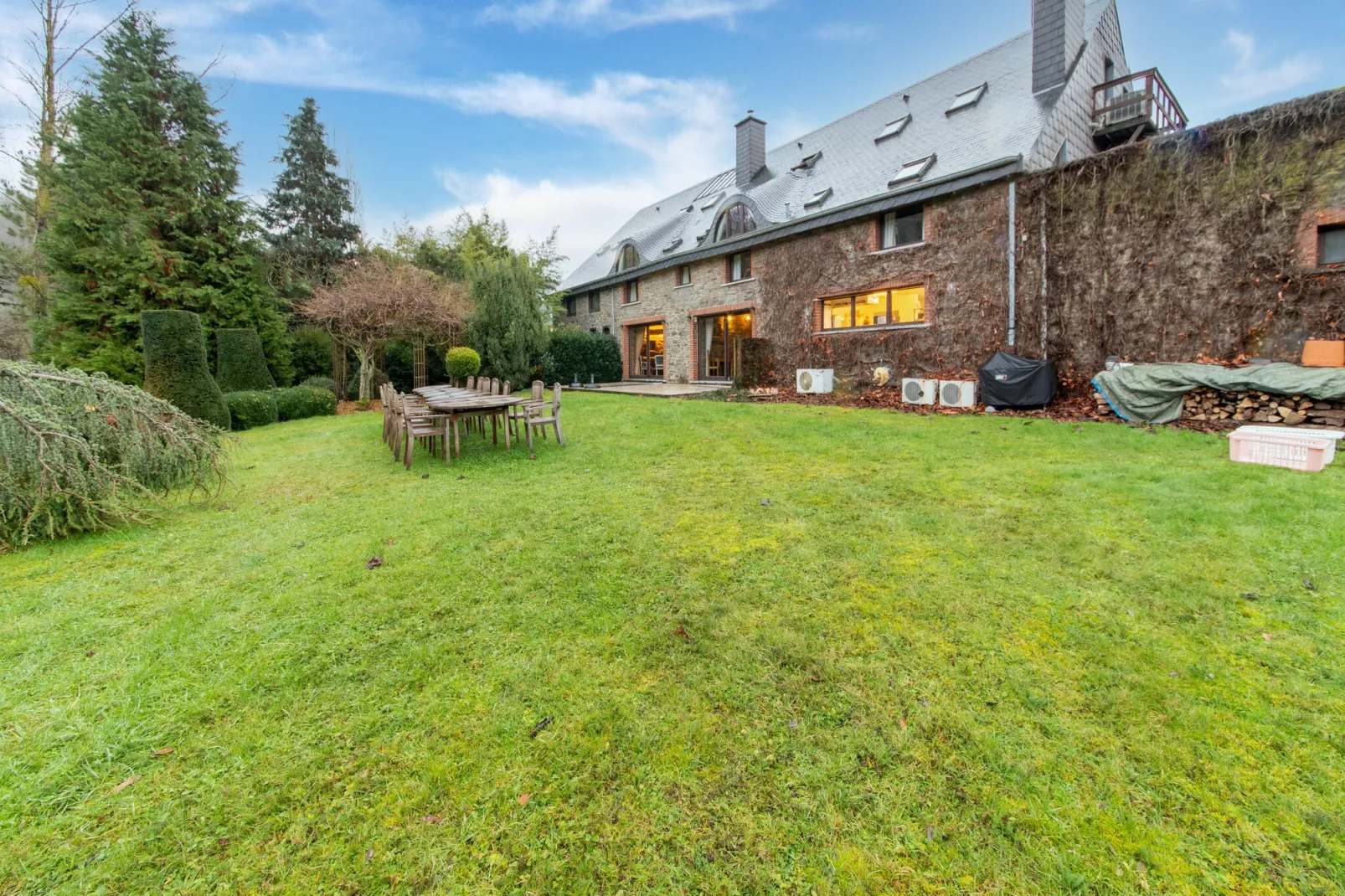 Relais de l' Ourthe-Tuinen zomer