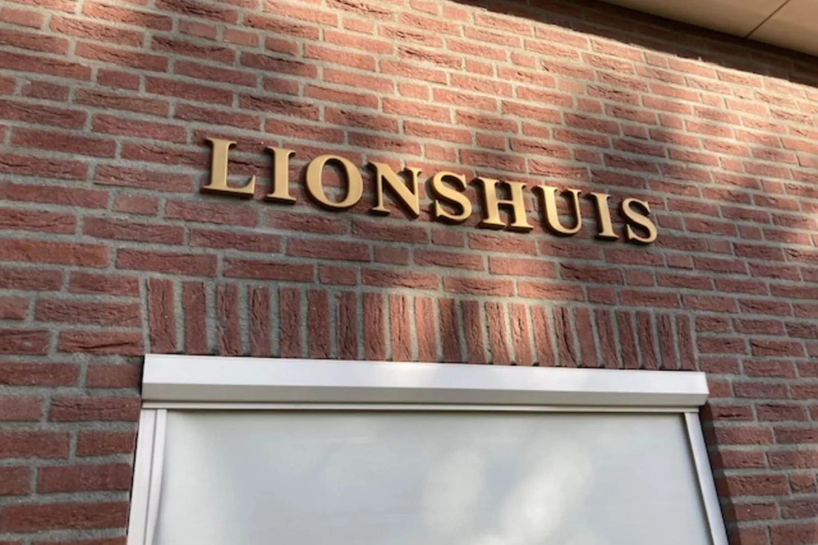 LIONSHUIS-Sfeer