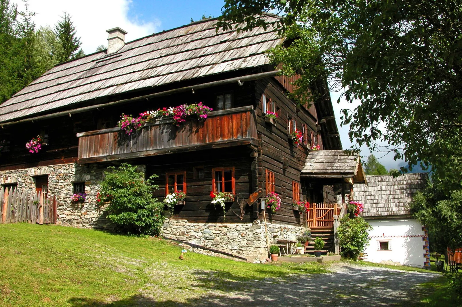 Mesnerhaus Fuchsn-Buitenkant zomer