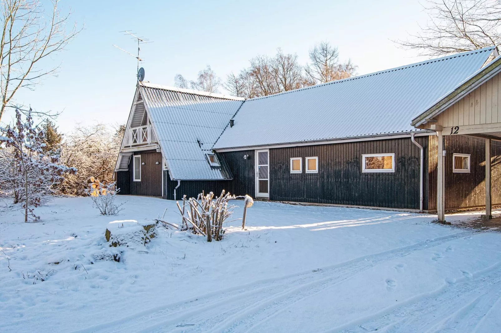 Speciaal vakantiehuis in Glesborg met een terras-Uitzicht