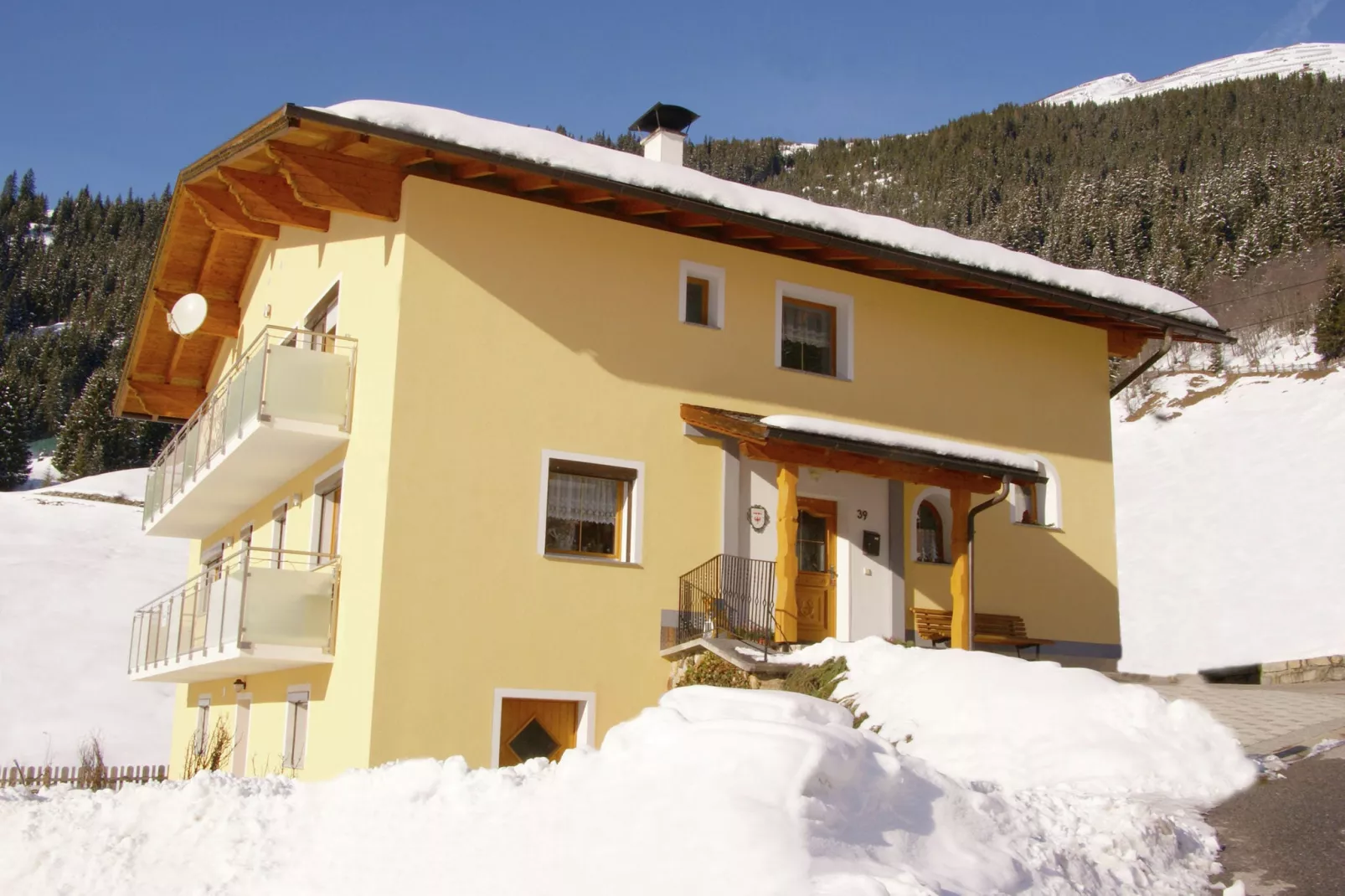 Apart Siegele Hinten-Exterieur winter