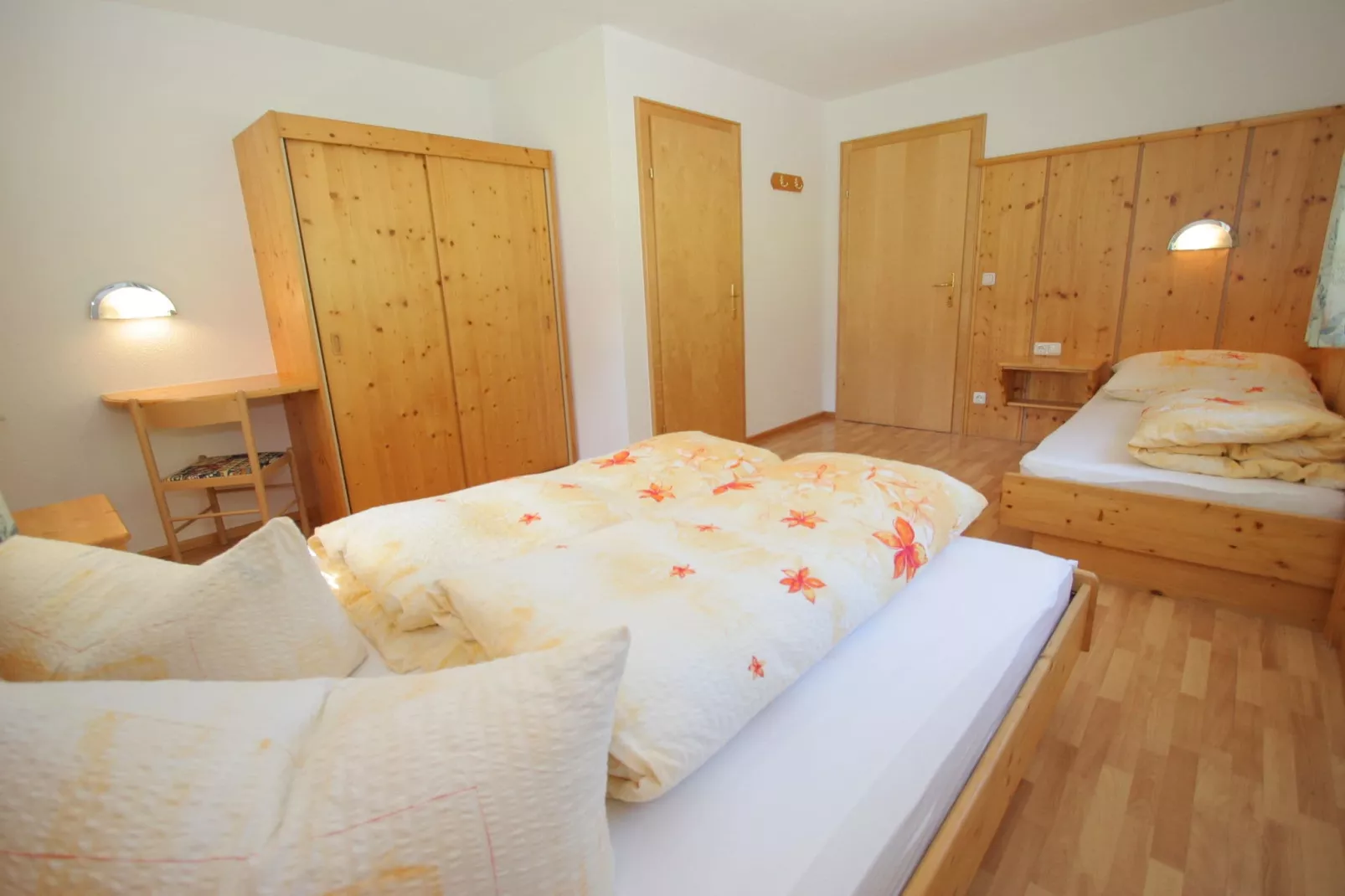 Karin Oben 10PAX-Slaapkamer