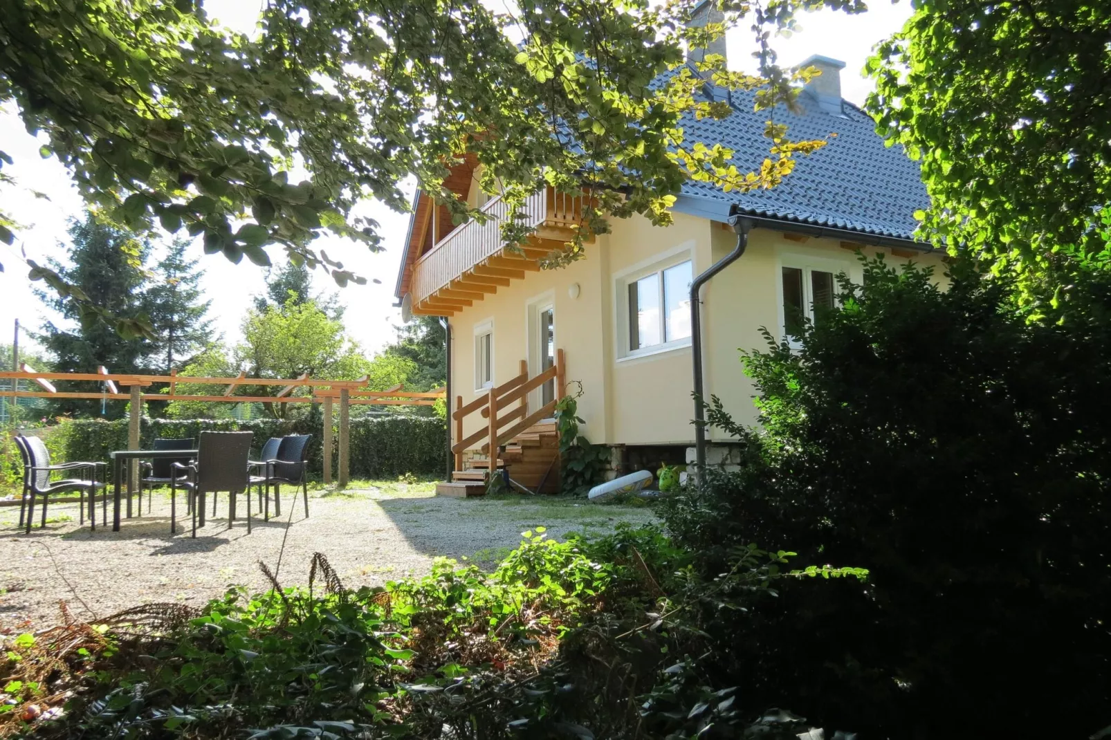 Blasge Ferienhaus XL 120m²-Buitenkant zomer