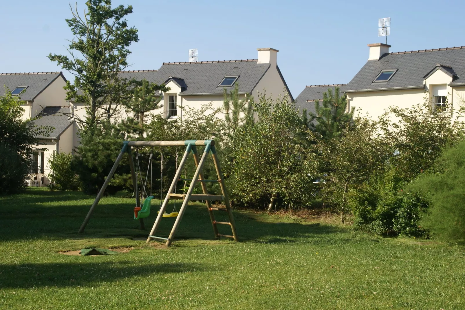 Le Hameau de Peemor Pen 6-Tuinen zomer