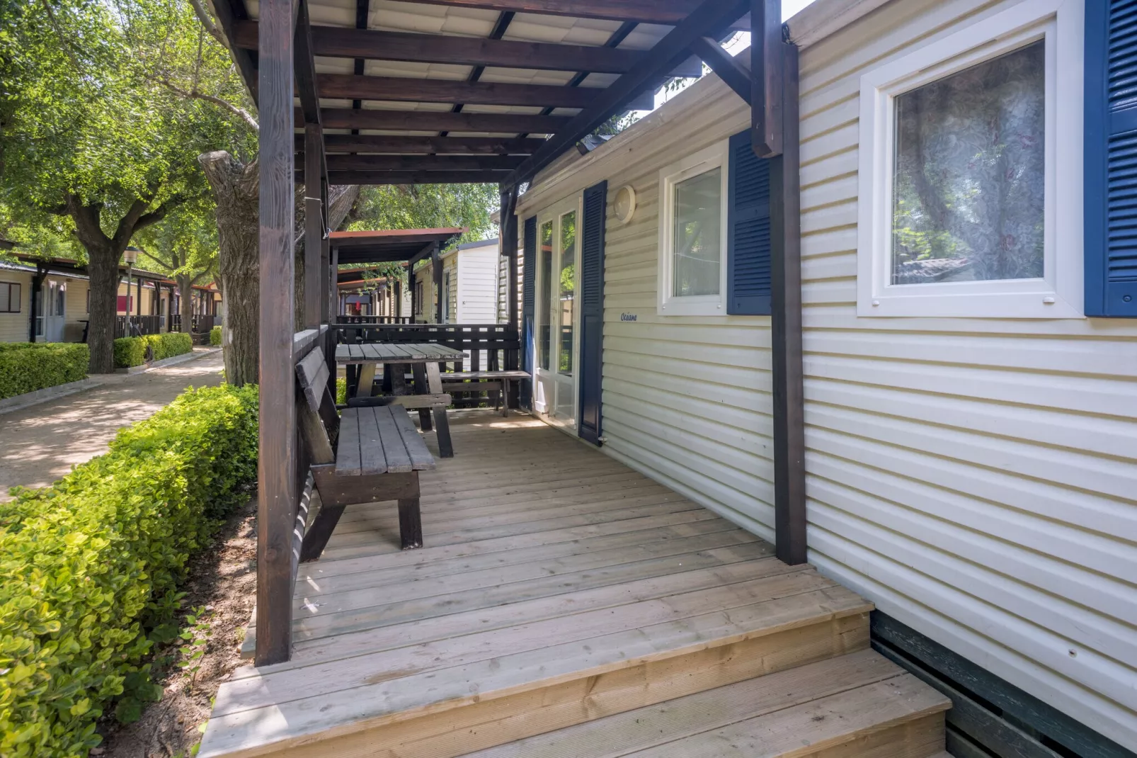 Camping Solmar - COTTAGE B-Buitenkant zomer