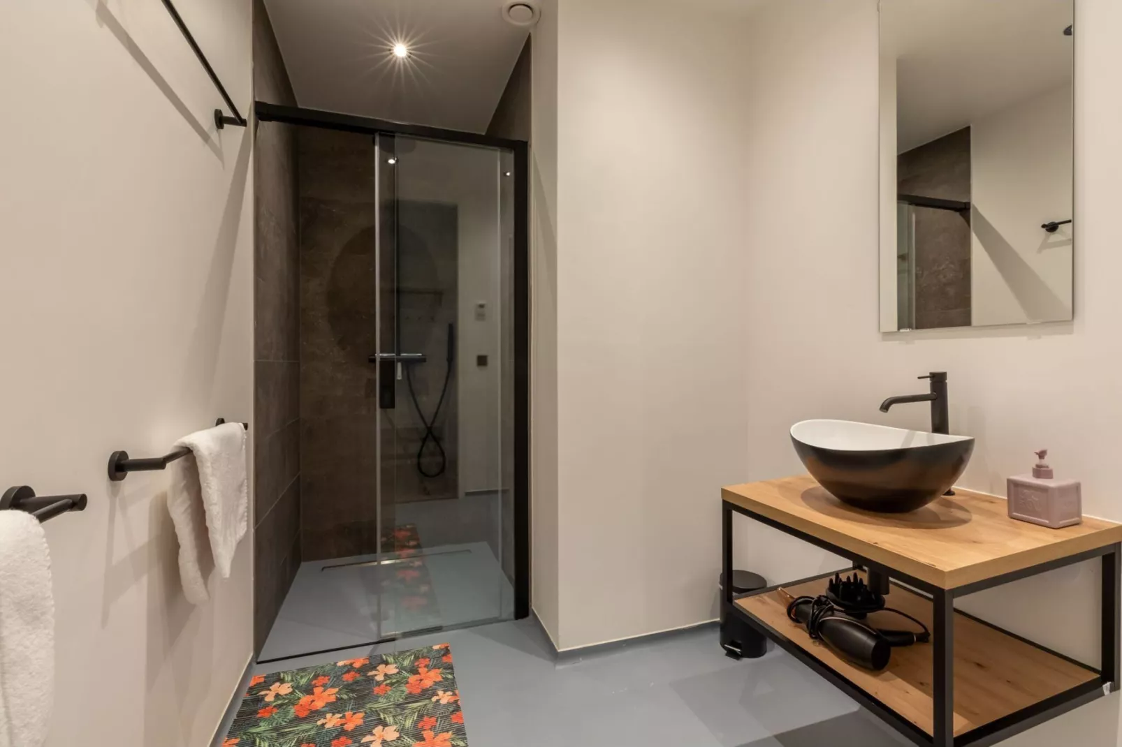 Havenweg 8-14-Badkamer
