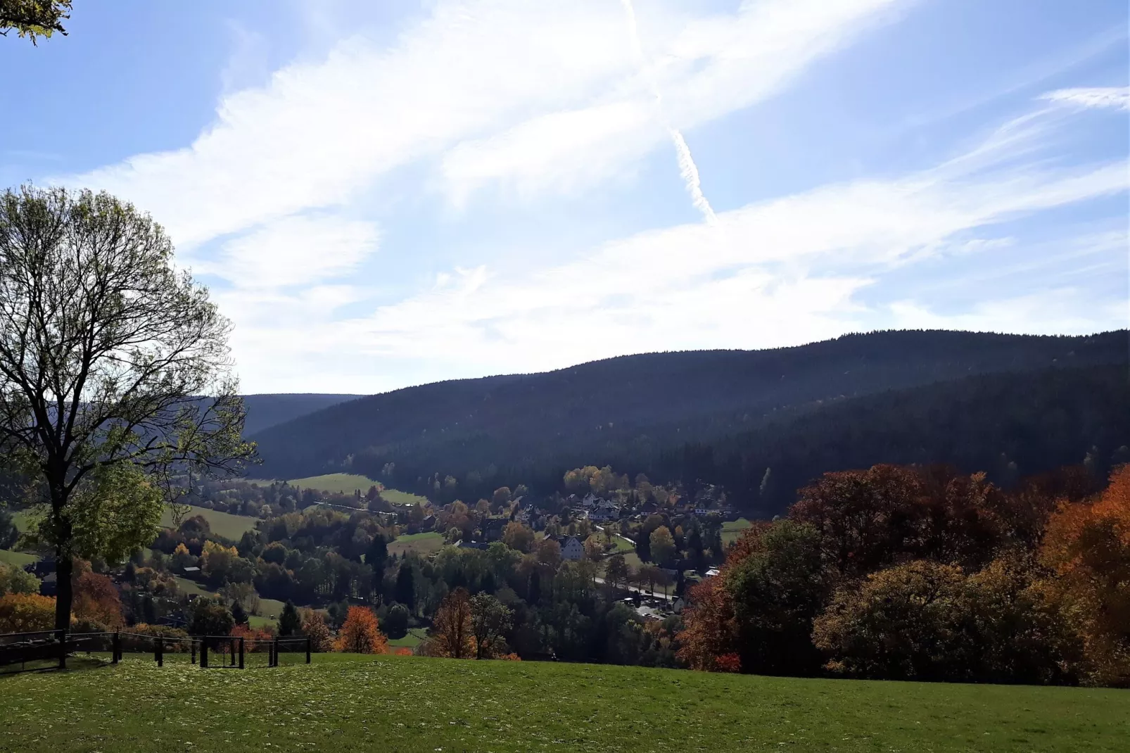 Im Erzgebirge-Gebieden zomer 1km