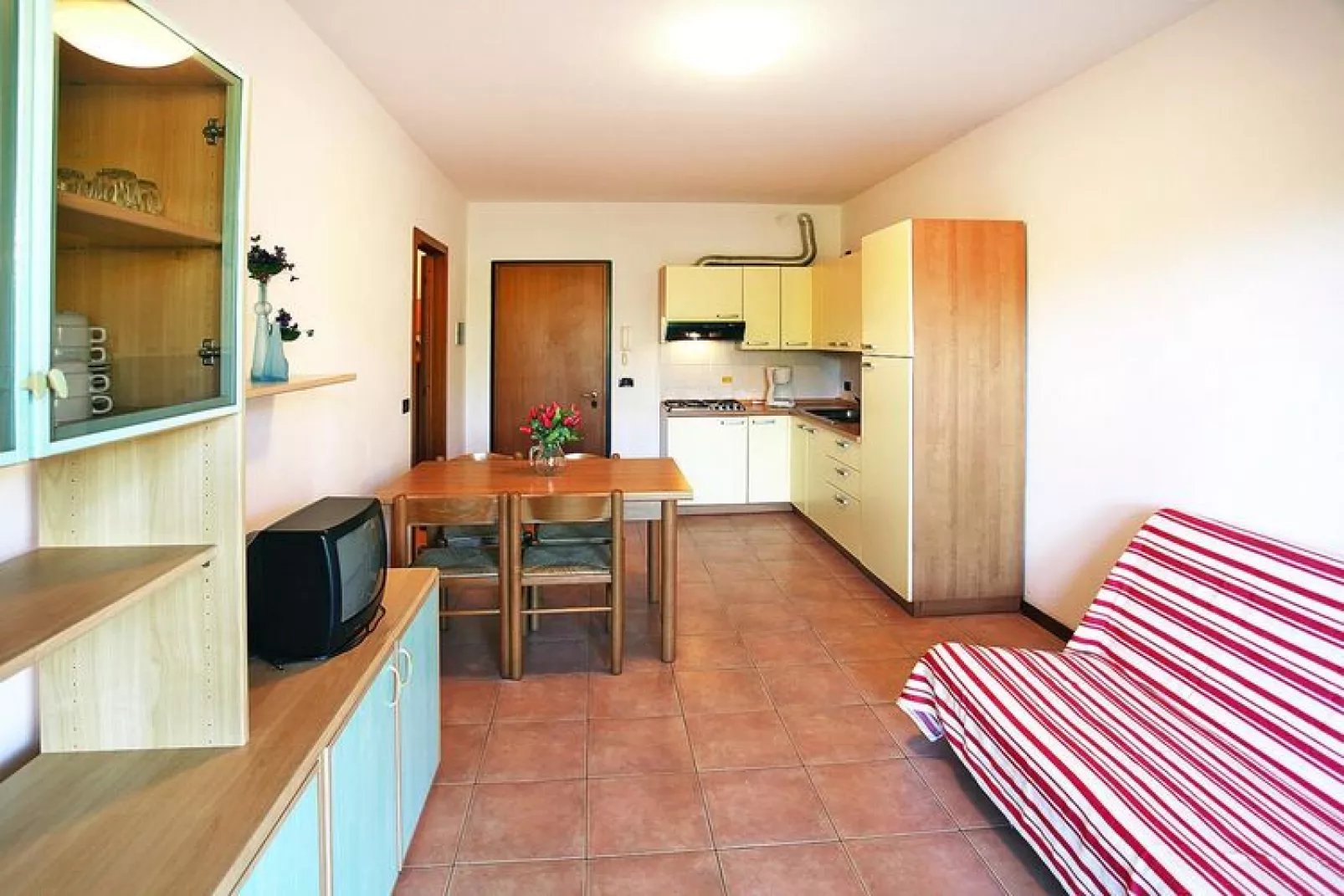 Holiday complex Villaggio Lido del Sole 1, Bibione-Villa Tipo C parking