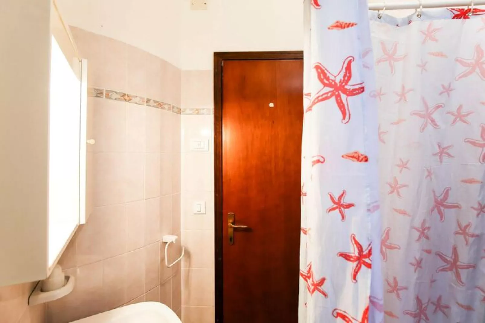 Holiday resort Villaggio Tivoli Bibione Spiaggia-Typ 4/50qm / 3--Zimmer-App auf 2 Etagen-Badkamer