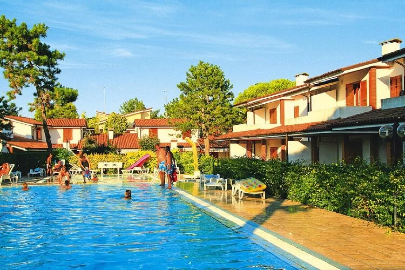 Holiday resort Villaggio Sole B, Bibione Spiaggia-C-Zwembad