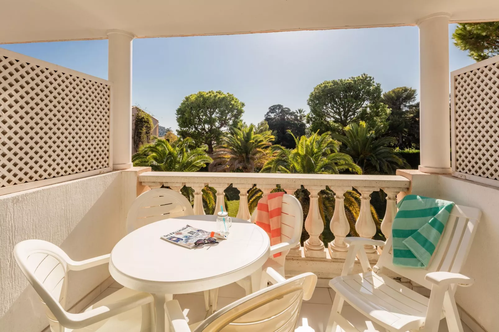 Residence L'Ange Gardien Villefranche-sur-Mer - 25  appartement 4 pers - 1 chambre - terrasse ou balcon - climatisé-Terrasbalkon