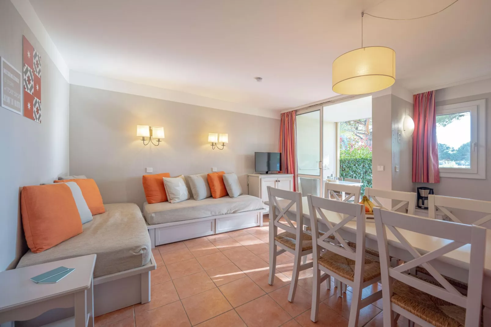 Residence Les Rives de Cannes Mandelieu Mandelieu-la-Napoule - 26Z Superior - Apt 6 p - 1 bedroom  1 sleeping alcove-Woonkamer