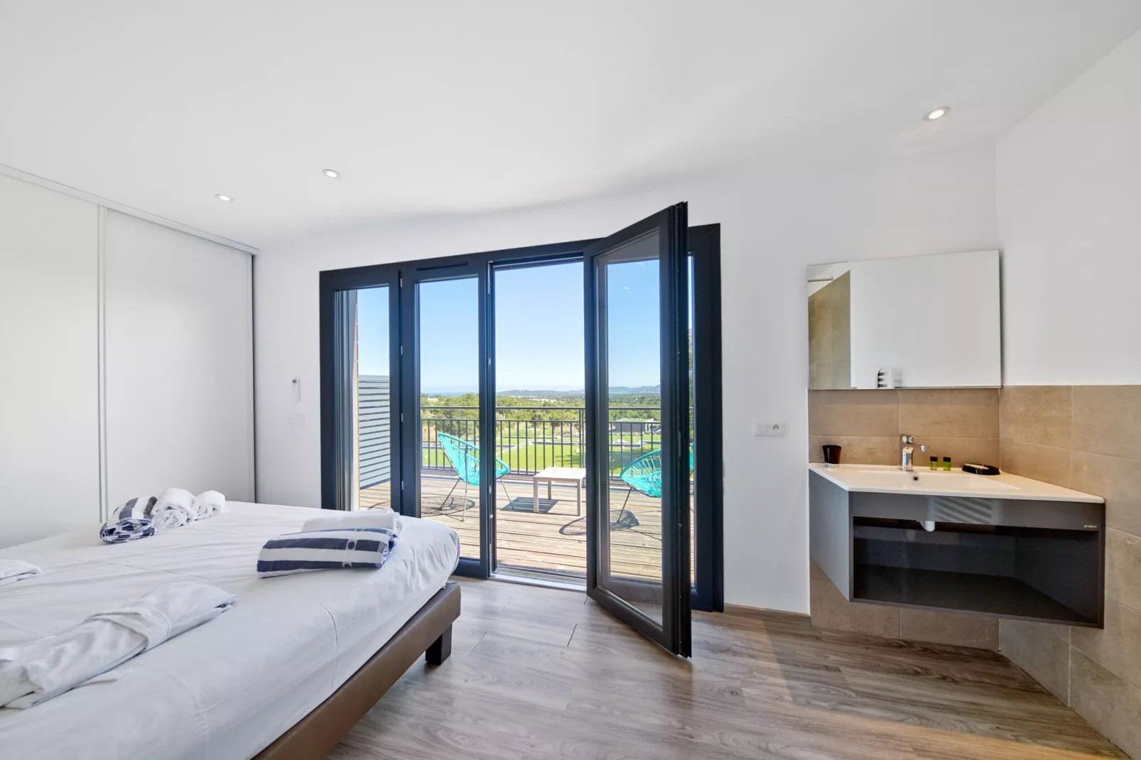 Residence Les Terrasses d'Arsella Porto Vecchio - M46 - House 3 bedrooms 6 pers private pool-Slaapkamer