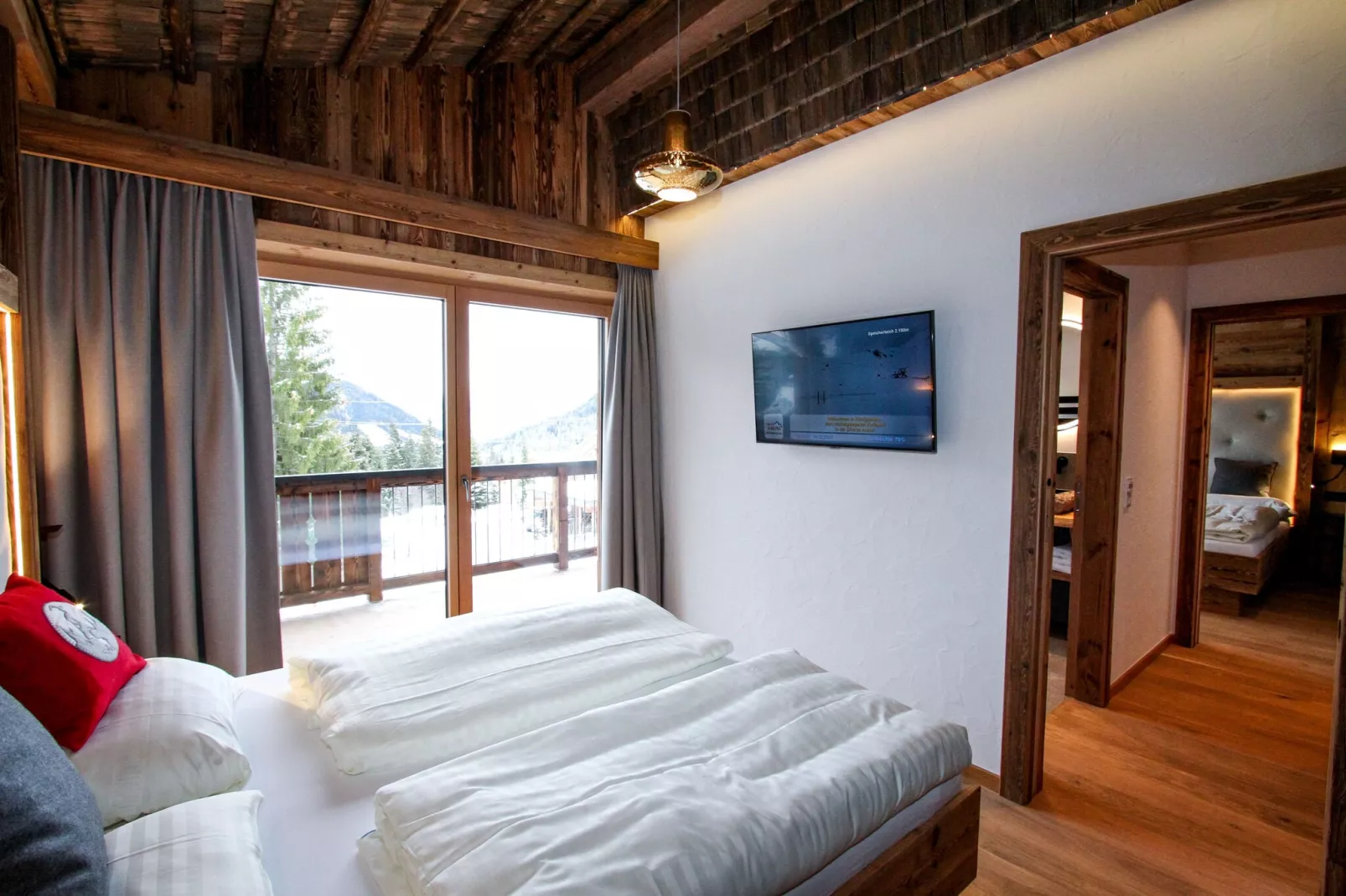Pinzgauer Almhütte-Slaapkamer